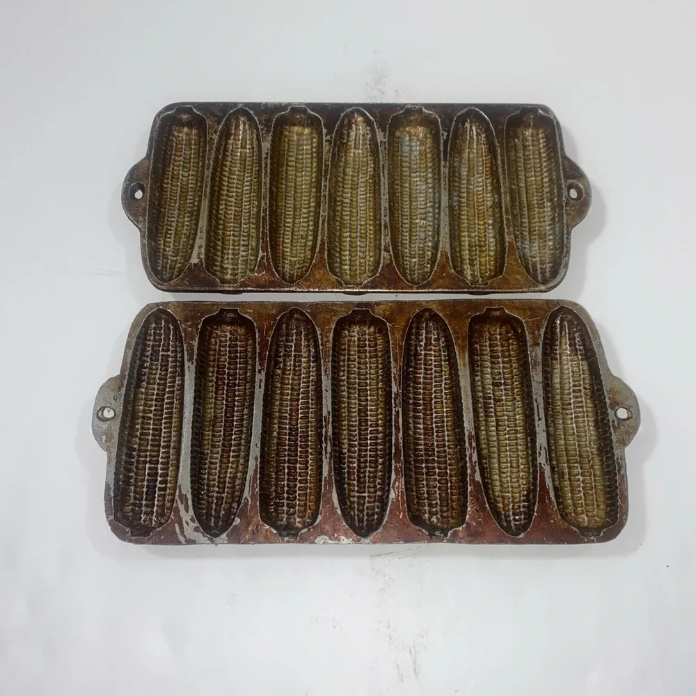 VTG Corn Stick Pan Cast Aluminum 7 Stick Cornbread Mold Unbranded SET (2) PANS